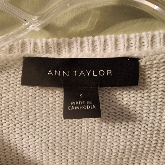 Ann Taylor Floral Jacquard Cardigan, Size S, NWT - Picture 6 of 8